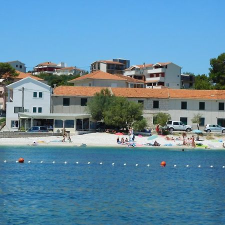 Apartments Karla Slatine Kültér fotó